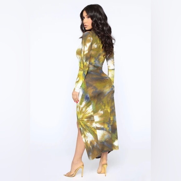 NWT Open front Slit Dress Tie Dye Small - Picture 3 of 5